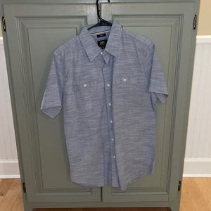 Men’s button down casual shirt